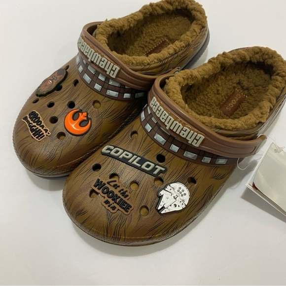 CROCS Other - ‼️‼️🚨SOLD 🚨‼️‼️Star Wars Chewbacca Crocs Clogs
